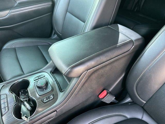 2021 GMC Acadia AWD SLT