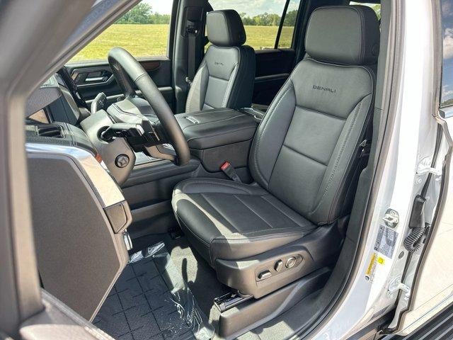 2025 GMC Yukon XL 4WD 4dr Denali