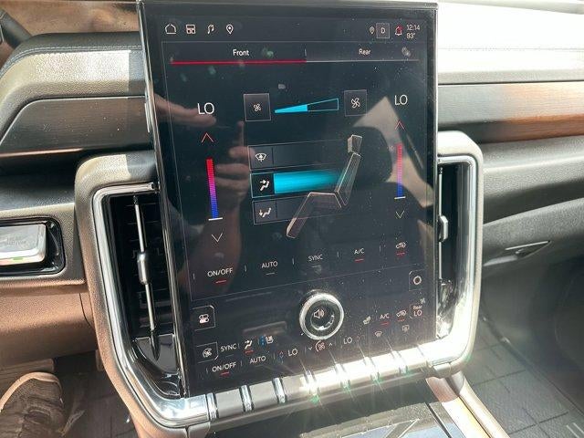 2025 GMC Yukon XL 4WD 4dr Denali