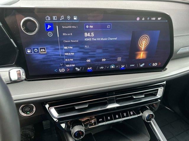 2024 Chevrolet Traverse LT w/1LT