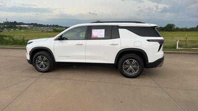 2024 Chevrolet Traverse LT w/1LT