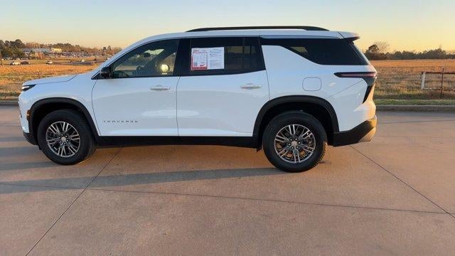 2024 Chevrolet Traverse LT w/1LT