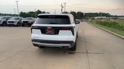 2024 Chevrolet Traverse LT w/1LT