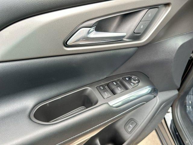 2025 Chevrolet Traverse LT w/1LT