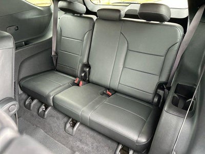 2025 Chevrolet Traverse LT w/1LT