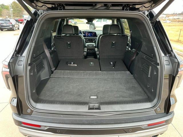 2025 Chevrolet Traverse LT w/1LT