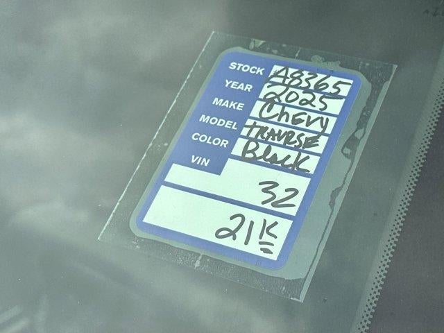 2025 Chevrolet Traverse LT w/1LT