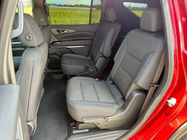 2025 Chevrolet Traverse LT w/1LT