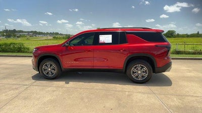 2025 Chevrolet Traverse LT w/1LT