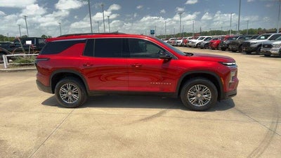 2025 Chevrolet Traverse LT w/1LT