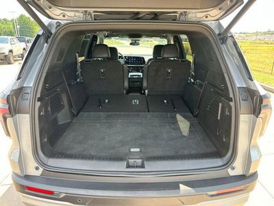 2025 Chevrolet Traverse LT w/1LT