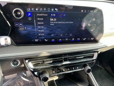 2024 Chevrolet Traverse LT w/2LT