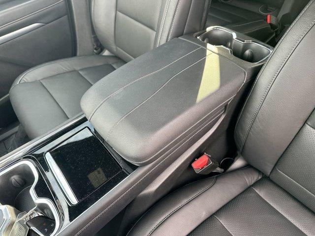 2024 Chevrolet Traverse LT w/2LT