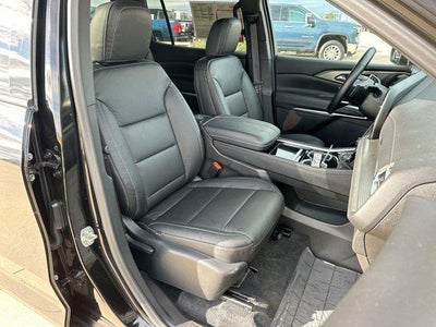 2024 Chevrolet Traverse LT w/2LT