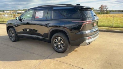 2024 Chevrolet Traverse LT w/2LT