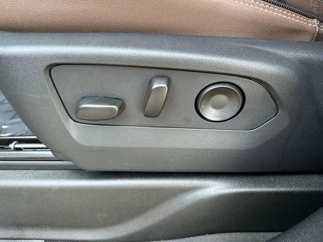 2025 Chevrolet Suburban 4WD High Country