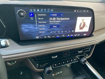 2025 Chevrolet Suburban 4WD High Country