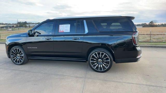 2025 Chevrolet Suburban 4WD High Country