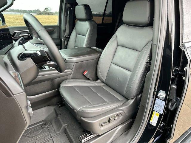 2025 Chevrolet Tahoe 4WD LT