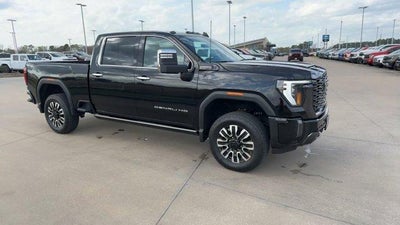 2024 GMC Sierra 2500 HD Crew Cab Standard Box 4-Wheel Drive Denali Ultimate