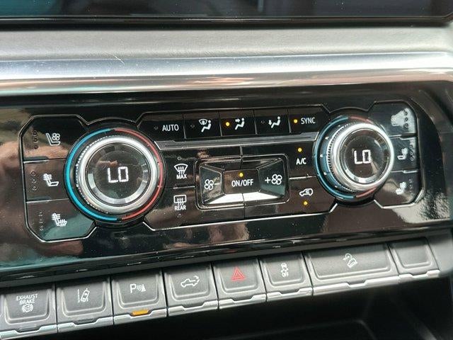 2024 GMC Sierra 2500 HD Crew Cab Standard Box 4-Wheel Drive Denali Ultimate