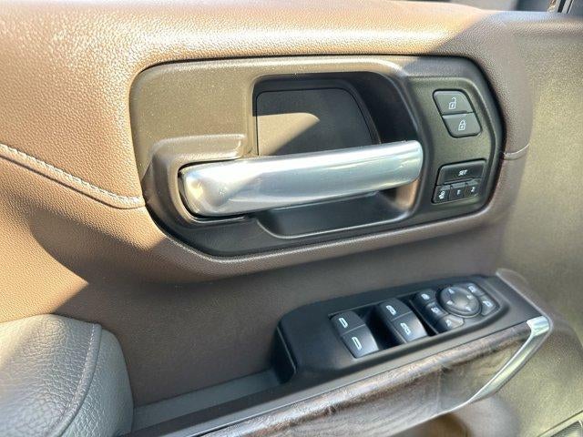 2022 GMC Sierra 2500 HD Crew Cab Standard Box 4-Wheel Drive Denali