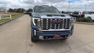 2024 GMC Sierra 2500 HD Crew Cab Standard Box 4-Wheel Drive Denali