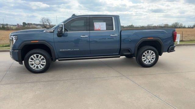 2024 GMC Sierra 2500 HD Crew Cab Standard Box 4-Wheel Drive Denali