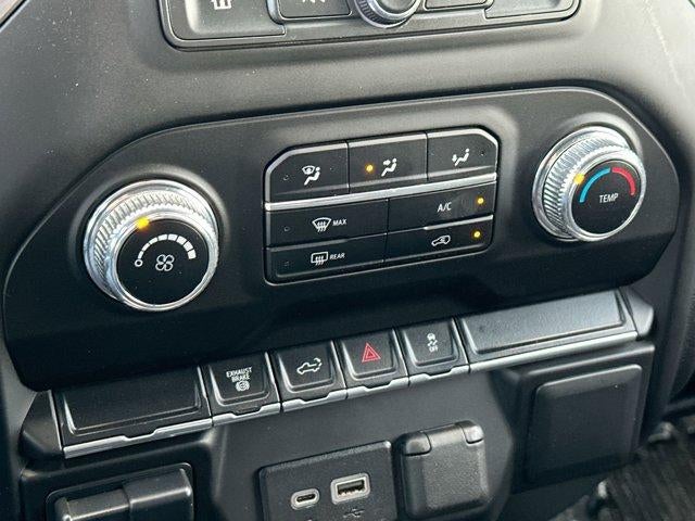 2023 GMC Sierra 3500 HD Crew Cab Long Box 4-Wheel Drive Pro