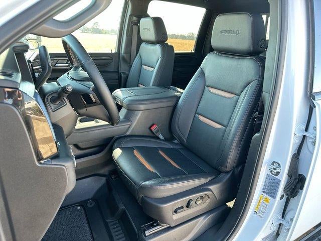 2025 GMC Sierra 3500 HD Crew Cab Standard Box 4-Wheel Drive AT4