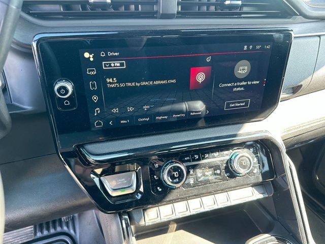 2025 GMC Sierra 3500 HD Crew Cab Standard Box 4-Wheel Drive AT4