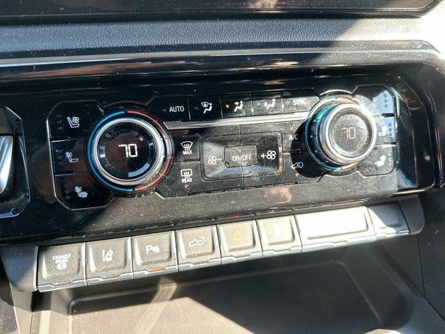 2025 GMC Sierra 3500 HD Crew Cab Standard Box 4-Wheel Drive AT4