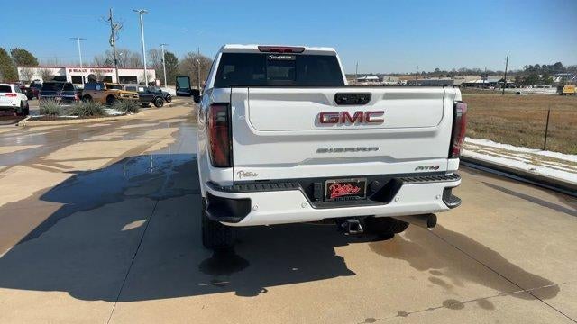 2025 GMC Sierra 3500 HD Crew Cab Standard Box 4-Wheel Drive AT4