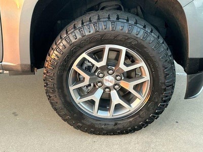 2021 GMC Canyon Crew Cab Short Box 4-Wheel Drive AT4 w/Leather