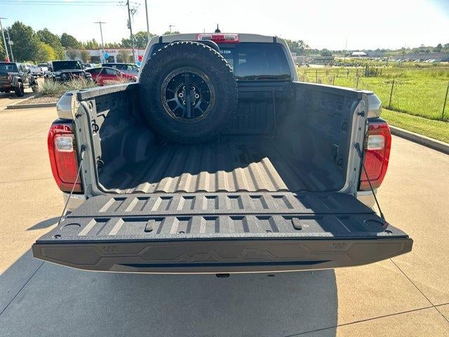 2024 GMC Canyon Crew Cab Short Box 4-Wheel Drive AT4X