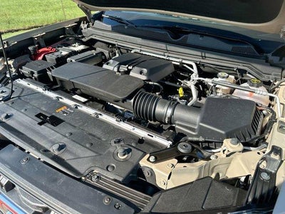 2024 GMC Canyon Crew Cab Short Box 4-Wheel Drive AT4X