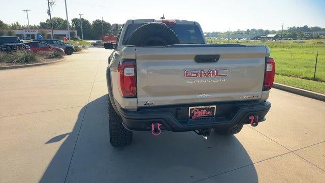 2024 GMC Canyon Crew Cab Short Box 4-Wheel Drive AT4X