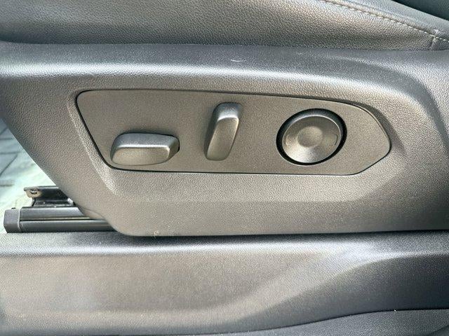 2025 GMC Sierra 1500 Crew Cab Short Box 2-Wheel Drive SLT