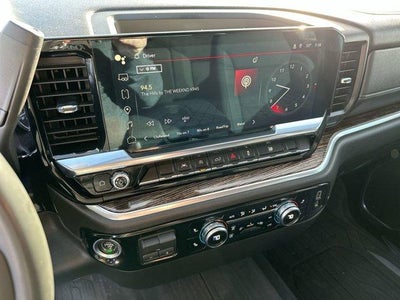 2023 GMC Sierra 1500 Crew Cab Short Box 4-Wheel Drive Elevation 3VL