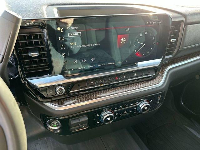 2023 GMC Sierra 1500 Crew Cab Short Box 4-Wheel Drive Elevation 3VL