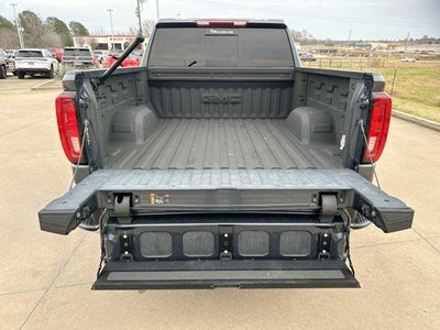 2022 GMC Sierra 1500 Limited Crew Cab Short Box 4-Wheel Drive SLT