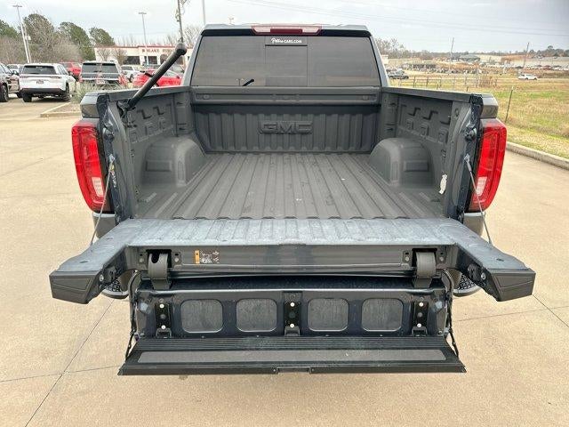 2022 GMC Sierra 1500 Limited Crew Cab Short Box 4-Wheel Drive SLT