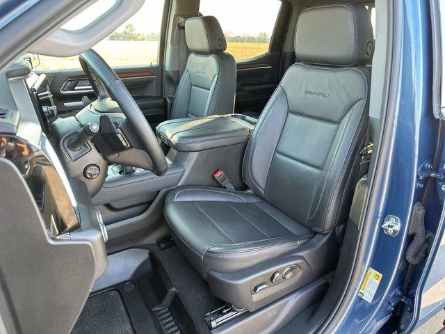 2025 GMC Sierra 1500 Crew Cab Short Box 4-Wheel Drive Denali