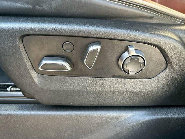 2022 GMC Sierra 1500 Crew Cab Short Box 4-Wheel Drive Denali Ultimate