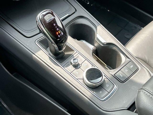 2025 Cadillac XT4 AWD 4dr Premium Luxury