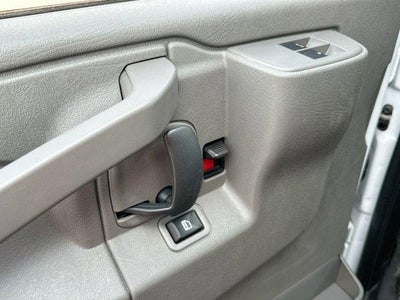 2024 Chevrolet Express Cutaway 3500 Base