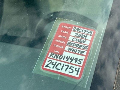 2024 Chevrolet Express Cutaway 3500 Base