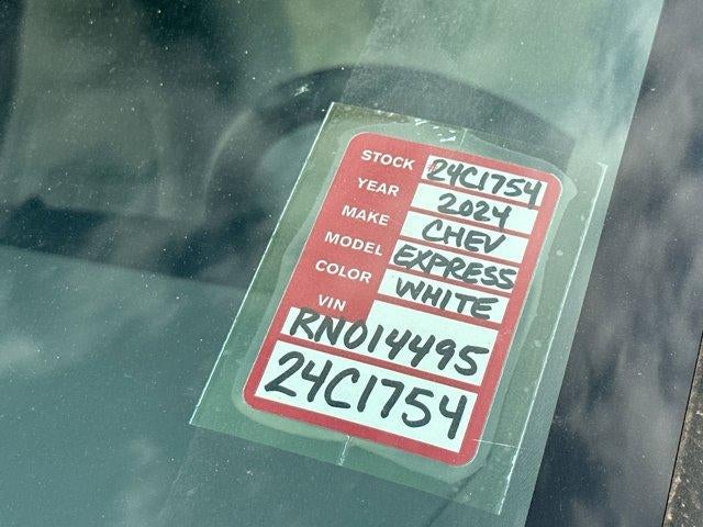 2024 Chevrolet Express Cutaway 3500 Base