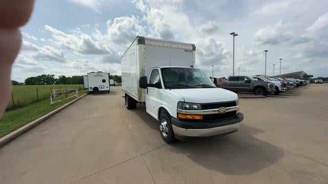 2024 Chevrolet Express Cutaway 3500 Base