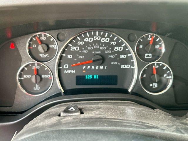 2024 Chevrolet Express Cutaway 3500 Base